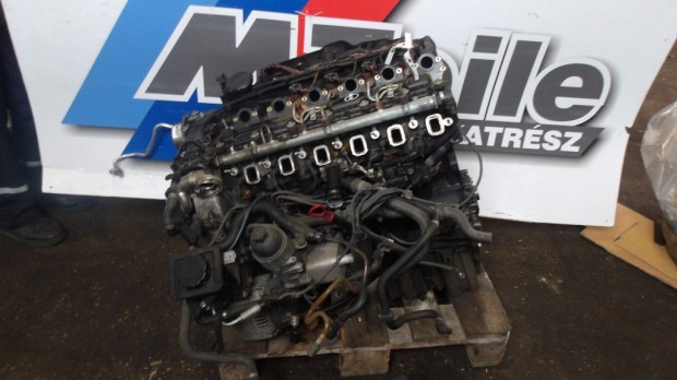 [GY�RI BONTOTT] BMW MOTOR E60 25D 256D1